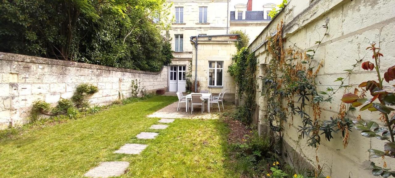 Histoire De Loire - Du Bellay Hotel Saumur Bagian luar foto